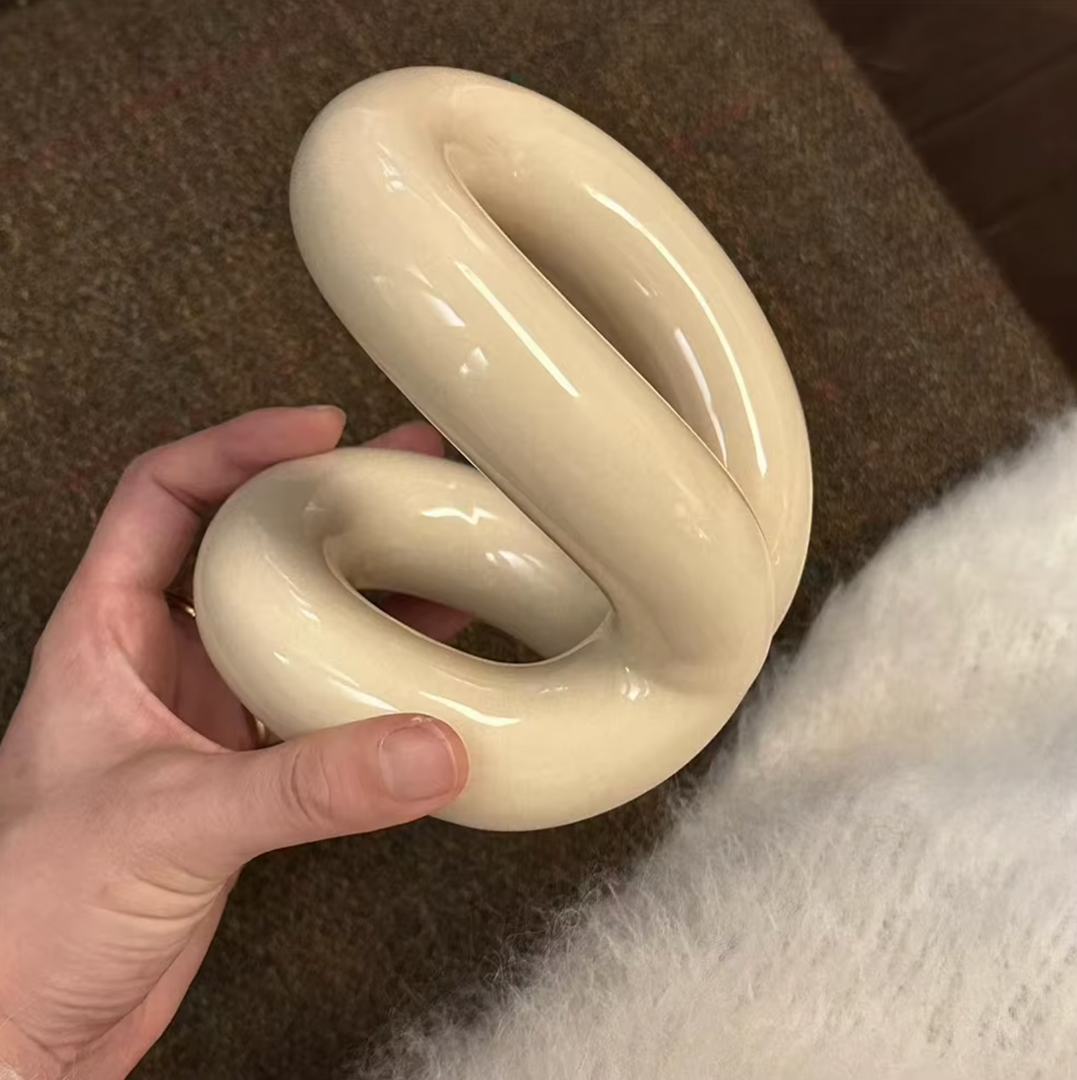 Ceramic Holder Rope Knot 