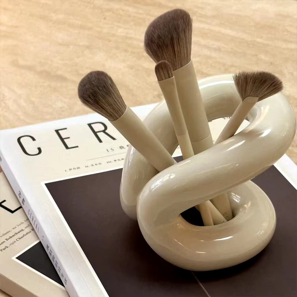 Ceramic Holder Rope Knot 